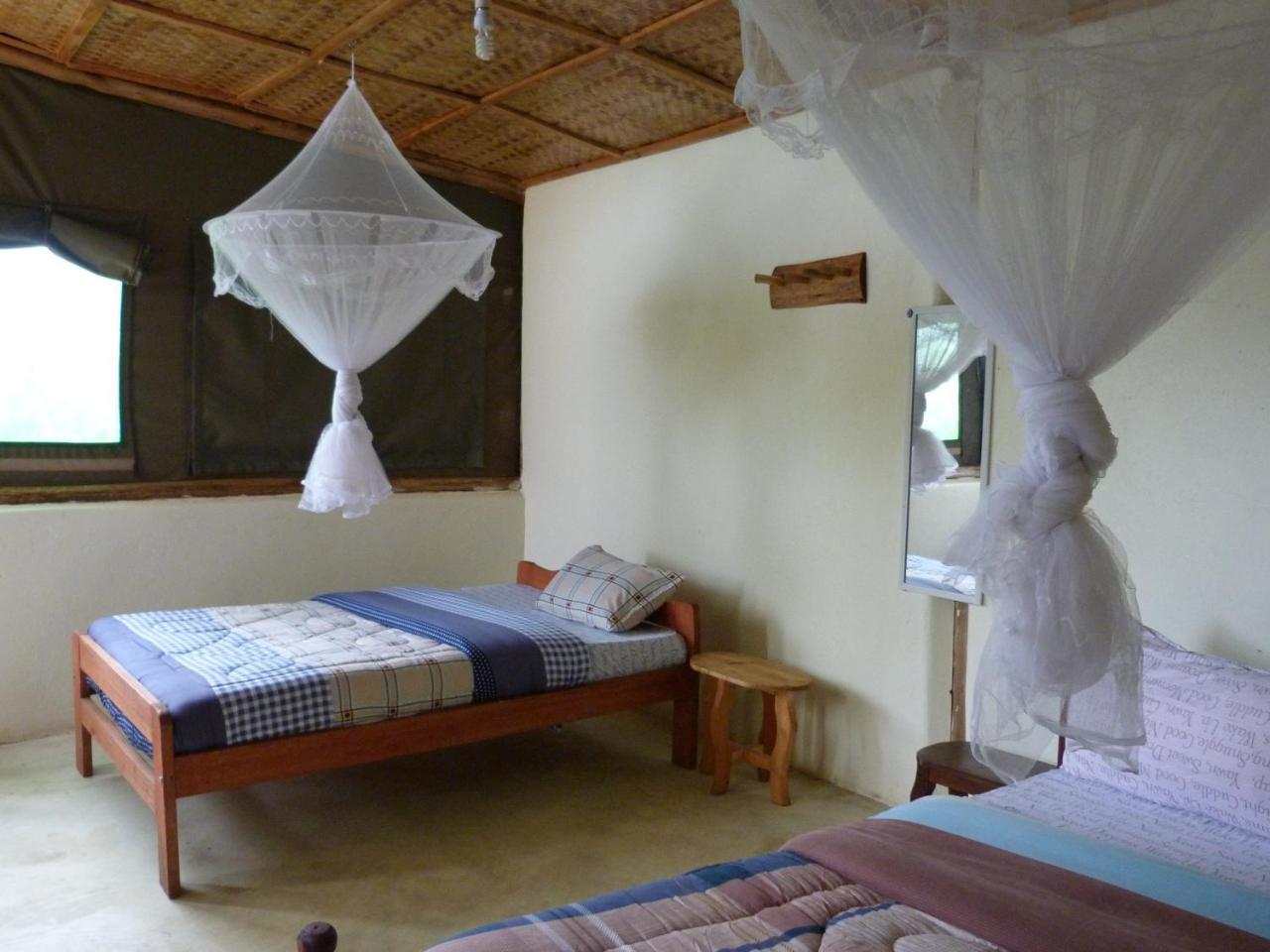 Villa Karungi Camp à Rubuguli Extérieur photo