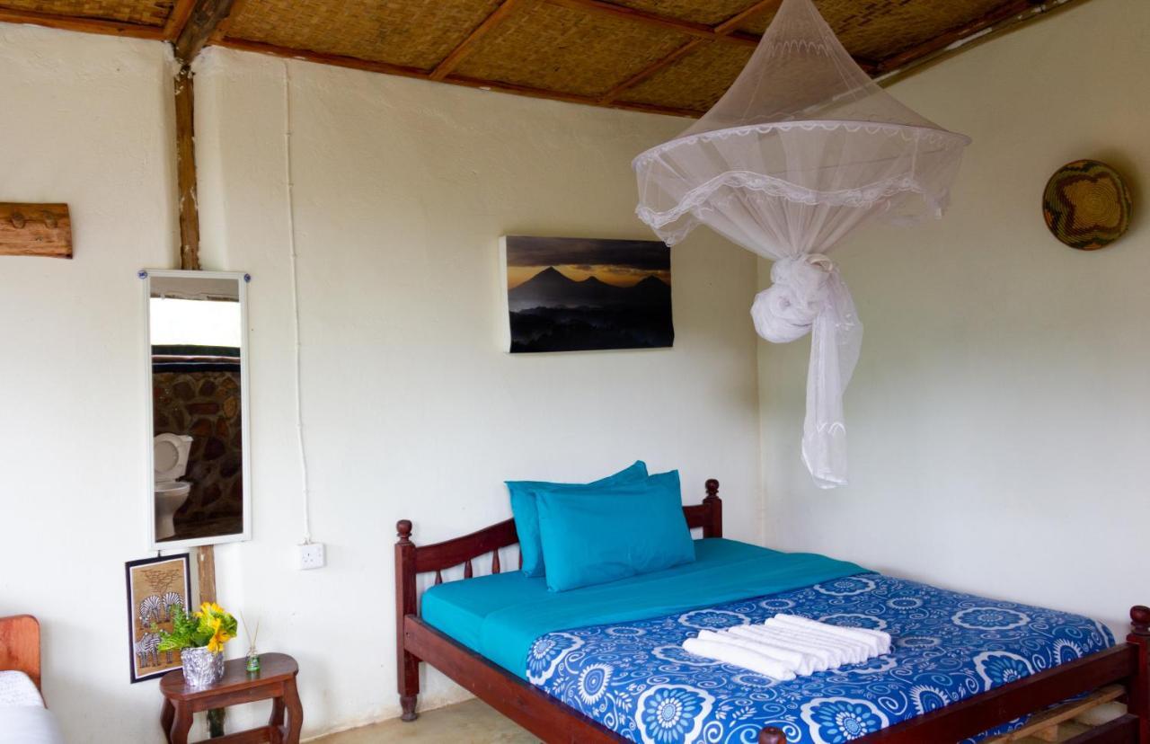 Villa Karungi Camp à Rubuguli Extérieur photo